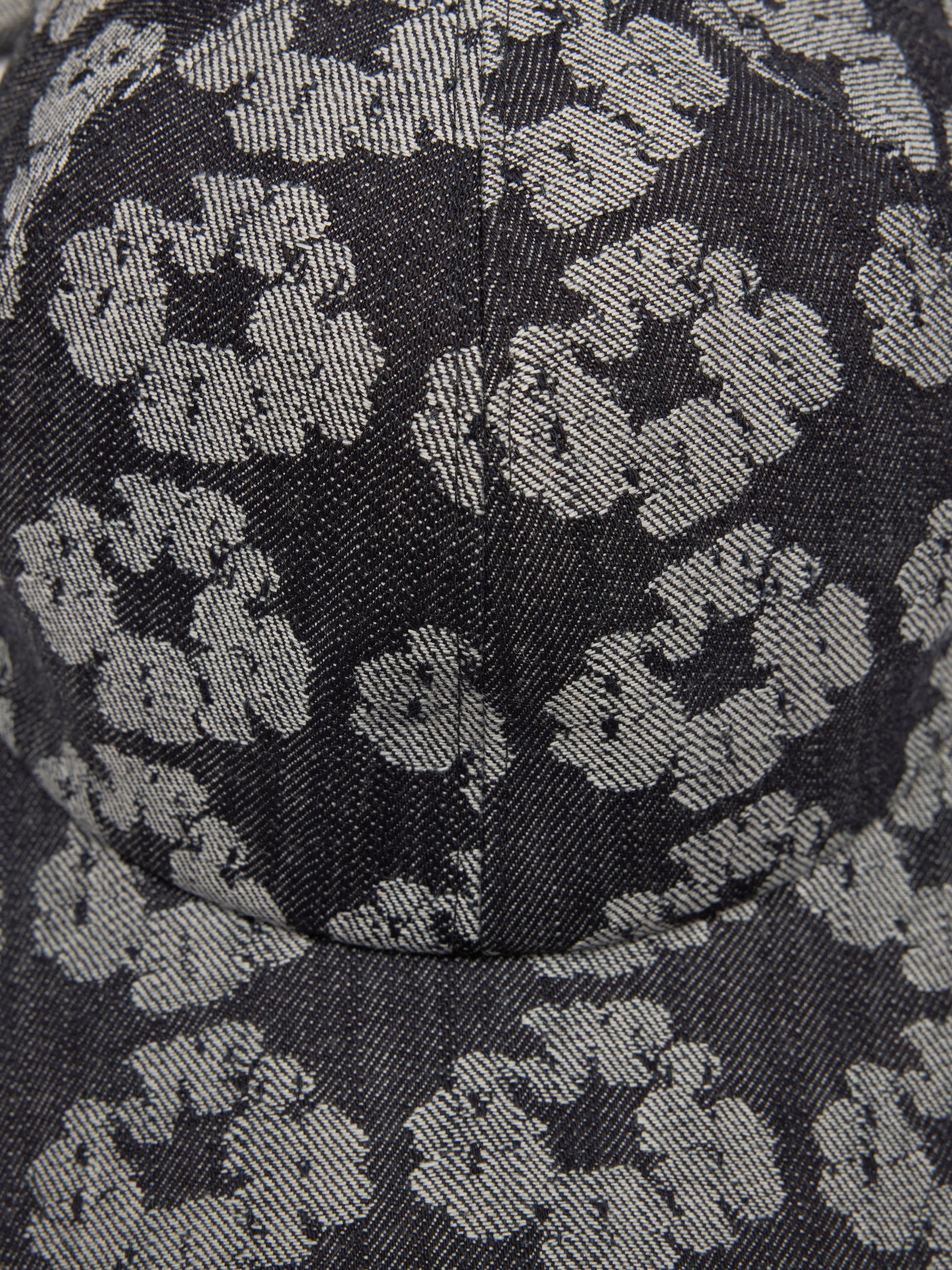 Jacquard Wreath Denim Cap Washed Black – view 3
